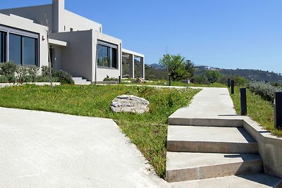 Moderne Villa in Thessalien mit Parkplatz, Ga...