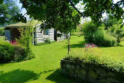Geräumiges Ferienhaus mit Garten am Waldrand ...
