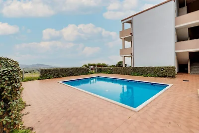 Privater Swimmingpool und privater Garten