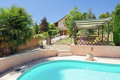 Komfortables Ferienhaus mit privatem Pool, vi...