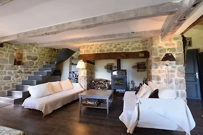 Idyllisches Ferienhaus mit Swimmingpool in...