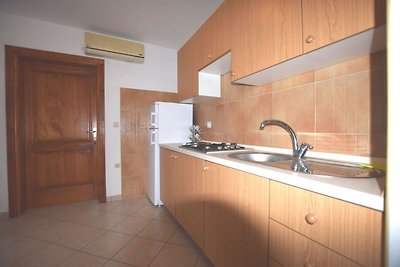 Moderne Wohnung mit Pool in Banjole