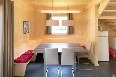 Einladendes Chalet mit Infrarot Sauna