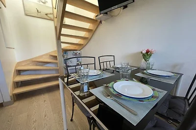 Rental for 2 with Private Outdoor Space