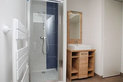 Moderne Wohnung in der Nähe des Golfe de...