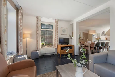 Komf. Ferienhaus mit zwei Badezimmern im...