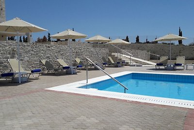 Charmante Villa in Kamilari mit Swimmingpool