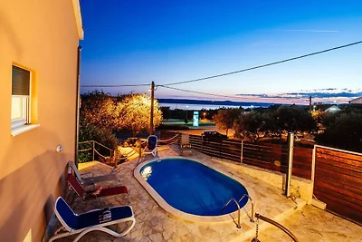 Casa vacanze a Jasenice con giardino
