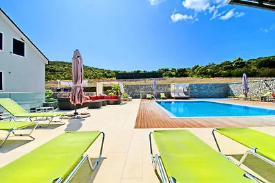 Apartments Kula - One Bedroom Apartment with ...