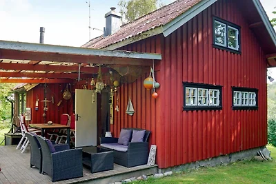 6 Personen Ferienhaus in MUNKEDAL-By Traum