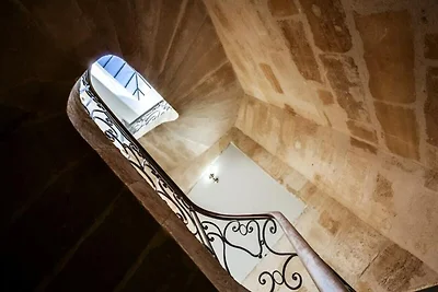 Appartamento a Bordeaux vicino a Place...