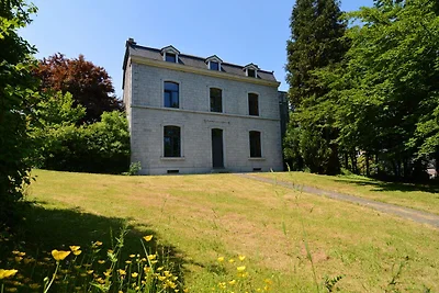 Ferienhaus in Durbuy mit Tennisplatz