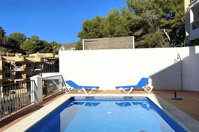 Villa a Nerja con piscina e vicino alla...