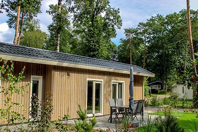 Atmosphärisches Chalet mit Klimaanlage in ein...
