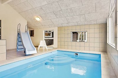 Tisvildeleje: Luxus-Ferienhaus mit Schwimmbad...