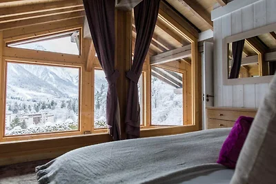 Luxurious Chalet with Panoramic Views & Hot...