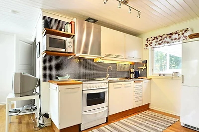 4 Personen Ferienhaus in HALLABRO-By Traum