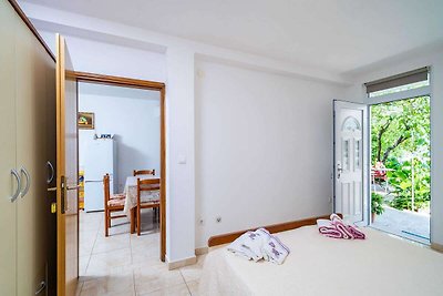 Apartments Zarac - One Bedroom Apartment with...