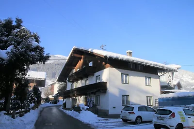 Chalet in Fügen bij Spieljochbahn