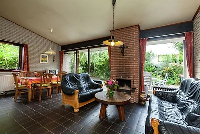 Idyllisches Ferienhaus im Kamperland mit...