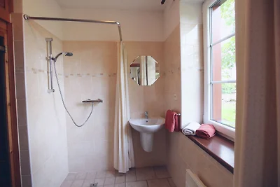 Luxuriöse Villa in Božanov mit Sauna