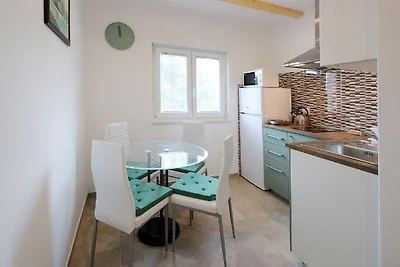 Wohnung in Šilo mit Meerblick-Balkon