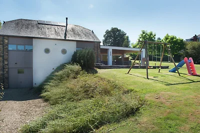 Ruhiges Ferienhaus mit eigenem Swimmingpool i...