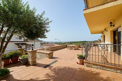 Moderne Wohnung mit Meerblick in Blanes