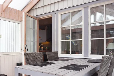 5 Personen Ferienhaus in MUNKEDAL-By Traum