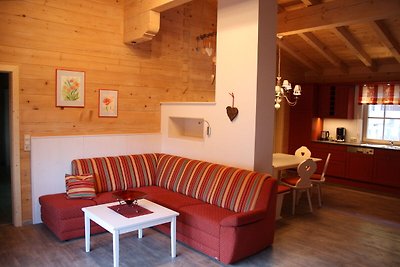 Komfortables Ferienhaus in Skigebiet-Nähe in...