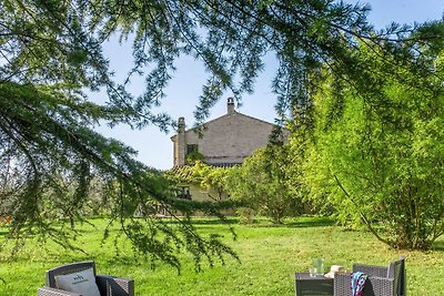 Aufwändiges Ferienhaus in Fermo mit...