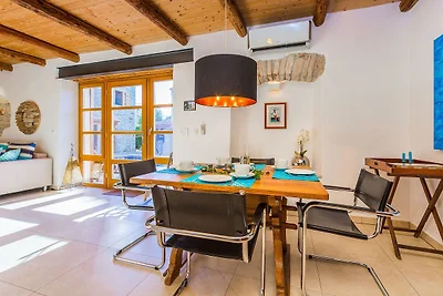 Splendida villa con piscina privata a Ližnjan