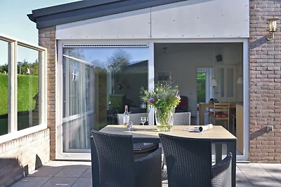 Bungalow nahe Veerse Meer & Strand