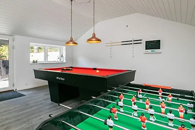 8 Personen Ferienhaus in Væggerløse