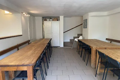 Modernes Gruppenheim in Bra