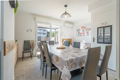 Villa mit 4 Schlafzimmern, Sérignan
