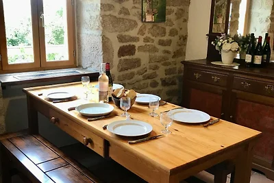 Ferienhaus mit Pool in Corrèze