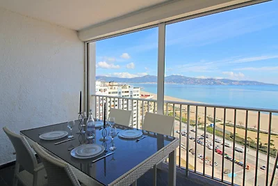 Monolocale a Empuriabrava con vista mare