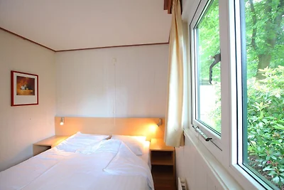 Chalet con arredo funzionale, microonde combi...
