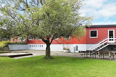 30 Personen Ferienhaus in Nordborg-By Traum