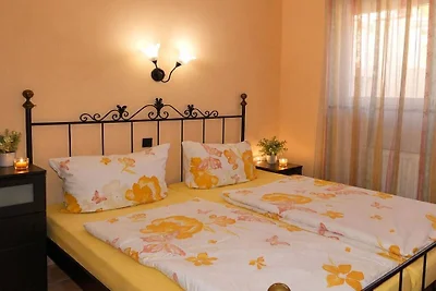 Ferienwohnung mit 2 Schlafzimmer