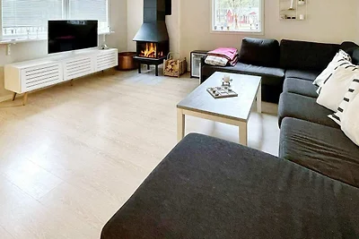 8 Personen Ferienhaus in YNGSJÖ, SVERIGE-By...