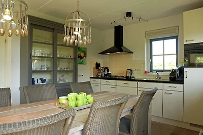 Schönes Ferienhaus in Schoorl, strandnah