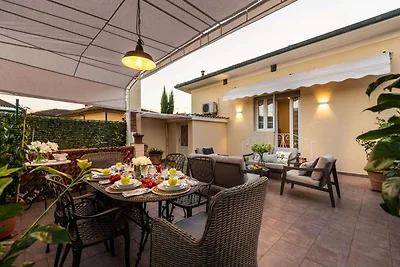 3 Schlafzimmer Wohnung in Lucca