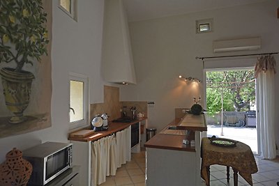 Moderne Villa in Saint-Mathieu-de-Tréviers mi...