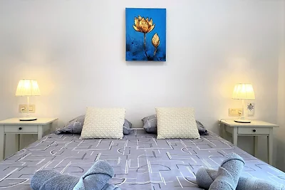 Wohnung in Nerja mit Meerblick & Pool