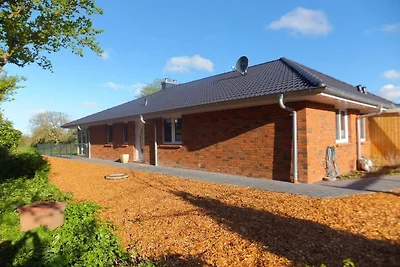 Ferienhaus Ebsen HH links