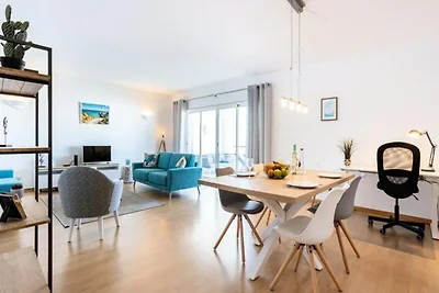 Wohnung in Lagos mit Seeblick-Balkon