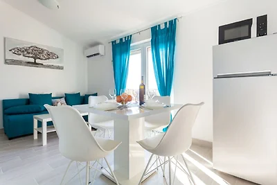 Moderne Ferienwohnung in Meeresnähe in...