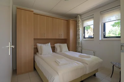 Bungalow spazioso vicino ai laghi della...